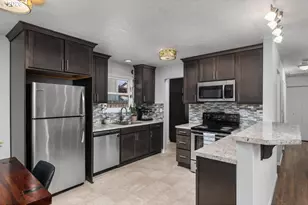 6625 SE 87th Ave, Portland, OR 97266 - Photo 8