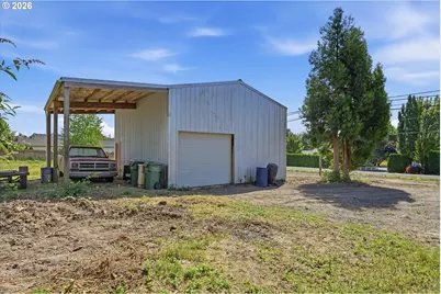 22975 NE Dayton Ave, Newberg, OR 97132 - Photo 10
