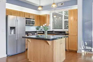 347 Rustic Pl, Eugene, OR 97401 - Photo 18