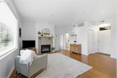 347 Rustic Pl #26, Eugene, OR 97401 - Photo 8
