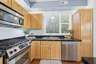 347 Rustic Pl, Eugene, OR 97401 - Photo 20