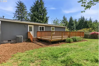 67752 Beaver Loop Rd, North Bend, OR 97459 - Photo 4