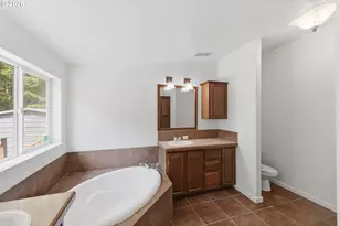 67752 Beaver Loop Rd, North Bend, OR 97459 - Photo 30
