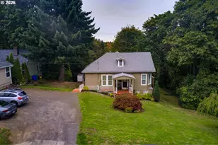 909 SW Gaines St, Portland, OR 97239 - Photo 4