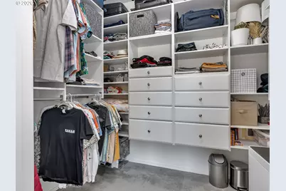 1125 NW 9th Ave #518, Portland, OR 97209 - Photo 26