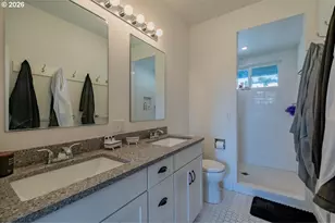 28600 Jones Dr, Foster, OR 97345 - Photo 18