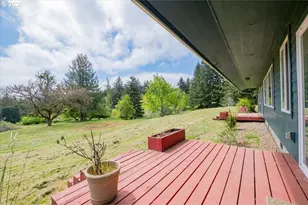 28600 Jones Dr, Foster, OR 97345 - Photo 22