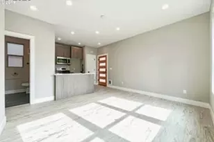 2885 NE Couch St, Portland, OR 97232 - Photo 32