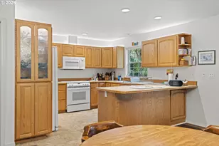 2142 Lynne Dr, North Bend, OR 97459 - Photo 20