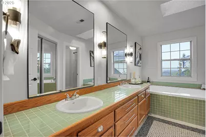 7705 SW 194th Ter, Beaverton, OR 97007 - Photo 36