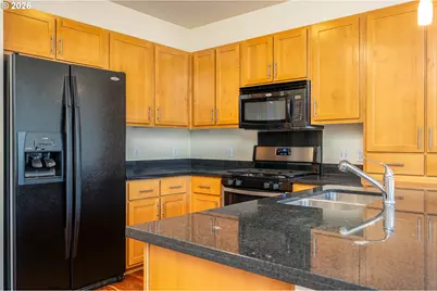 2335 NW Raleigh St #A317, Portland, OR 97210 - Photo 12