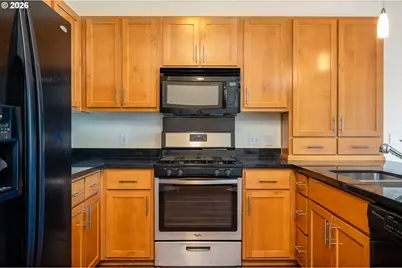 2335 NW Raleigh St #A317, Portland, OR 97210 - Photo 8
