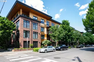 2335 NW Raleigh St, Portland, OR 97210 - Photo 2