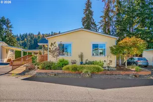 1307 S Water St, Silverton, OR 97381 - Photo 2