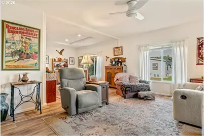 1307 S Water St #61, Silverton, OR 97381 - Photo 6