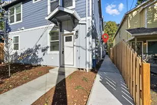 6539 SE Woodstock Blvd, Portland, OR 97206 - Photo 1