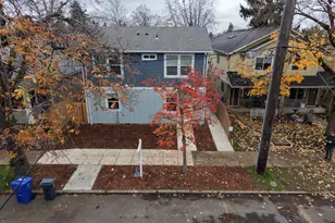 6539 SE Woodstock Blvd, Portland, OR 97206 - Photo 2