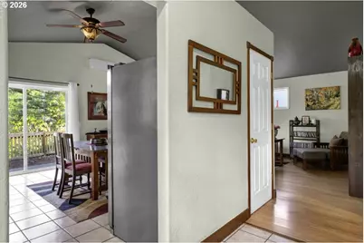 32 Easy St, Florence, OR 97439 - Photo 6