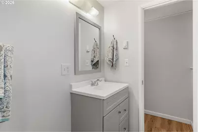 105 W 35th Pl, Eugene, OR 97405 - Photo 32