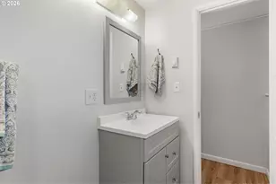 105 W 35th Pl, Eugene, OR 97405 - Photo 32