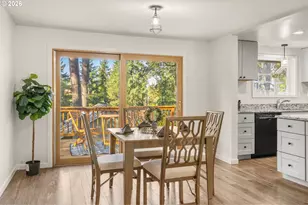 105 W 35th Pl, Eugene, OR 97405 - Photo 12
