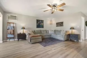 14907 SE Cedar Ave, Milwaukie, OR 97267 - Photo 6