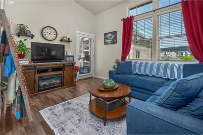 17181 SW Snowdale St #306, Beaverton, OR 97007 - Photo 8