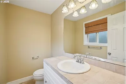 1324 Farrvista Dr, West Linn, OR 97068 - Photo 20