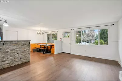 1324 Farrvista Dr, West Linn, OR 97068 - Photo 4