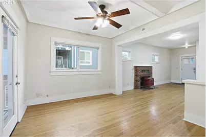 3320 SE 54th Ave, Portland, OR 97206 - Photo 8