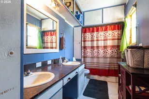 220 E Cannon St, Heppner, OR 97836 - Photo 4