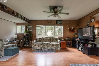 74763 Conyers Creek Rd, Clatskanie, OR 97016 - Photo 6