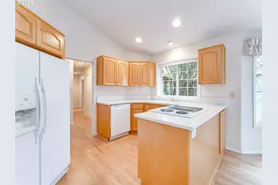 518 NW Willamette Ct, McMinnville, OR 97128 - Photo 12