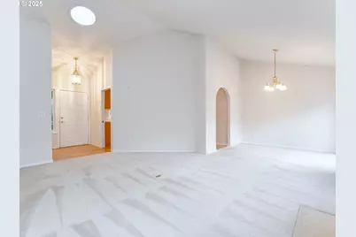 518 NW Willamette Ct, McMinnville, OR 97128 - Photo 4