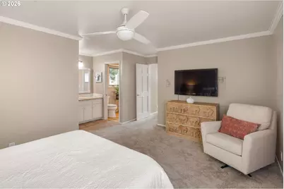 2084 Eastwood Ln, Eugene, OR 97401 - Photo 22