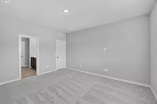 16539 SE Multnomah Falls Dr, Happy Valley, OR 97086 - Photo 18