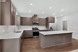 16539 SE Multnomah Falls Dr, Happy Valley, OR 97086 - Photo 12