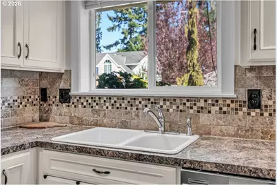 4460 Morfitt St, Hubbard, OR 97032 - Photo 10