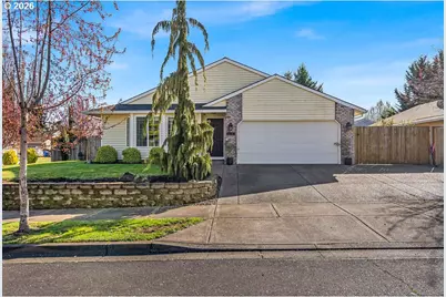 4460 Morfitt St, Hubbard, OR 97032 - Photo 2