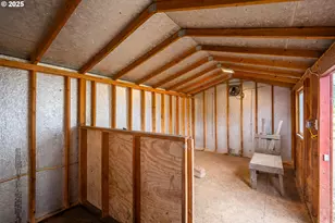 90948 Sunderman Rd, Springfield, OR 97478 - Photo 38