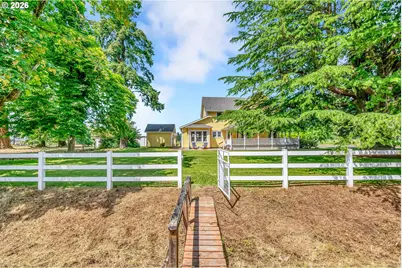 34671 Matthews Rd, Eugene, OR 97405 - Photo 2