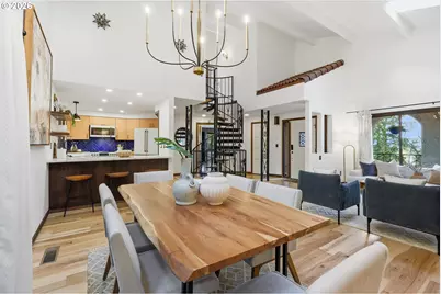 2846 NW Ariel Ter, Portland, OR 97210 - Photo 10