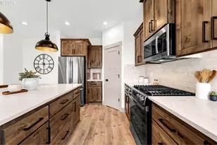 818 SE 35th St, Battle Ground, WA 98604 - Photo 22
