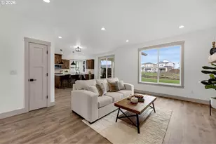 818 SE 35th St, Battle Ground, WA 98604 - Photo 14