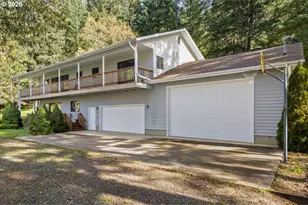 924 Lou Gray Dr, Myrtle Creek, OR 97457 - Photo 6