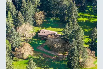 924 Lou Gray Dr, Myrtle Creek, OR 97457 - Photo 36