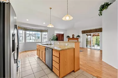 2545 Walnut Ridge Dr, Springfield, OR 97477 - Photo 12