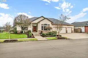 2545 Walnut Ridge Dr, Springfield, OR 97477 - Photo 2