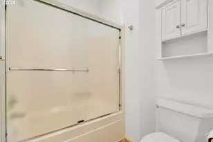 2545 Walnut Ridge Dr, Springfield, OR 97477 - Photo 24