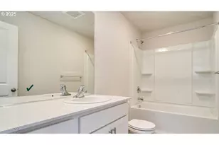 364 Greencrest St NE, Salem, OR 97301 - Photo 14